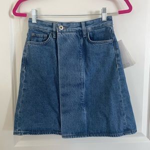 COS DENIM SKIRT. NWT SZ 2